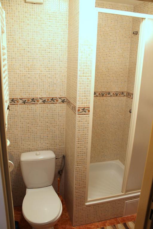 Sd Nemcovej 1 Hostel Kosice Room photo